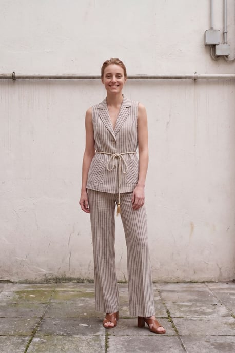 Gestreiftes ärmelloses Weste und weit geschnittene Hose Set - Image 2