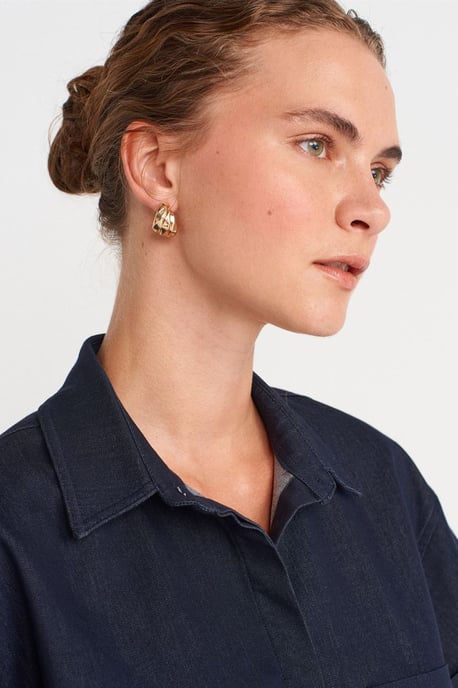 Dilvin Kurz geschnittene Bluse mit strukturierter Knopfleiste - Marineblau - Image 3