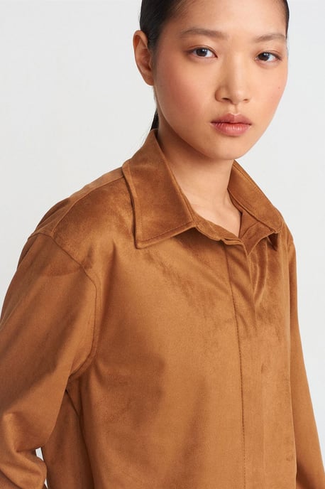 Damen Kurz geschnittenes Faux-Suede Knopfhemd - Image 4