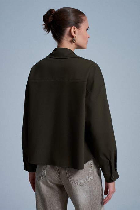 Übergroßes Crepe-Button-Front-Hemd - Image 2