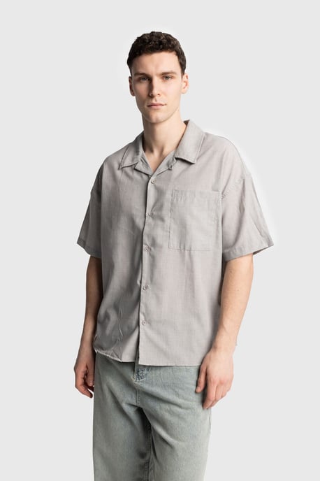 Herren Relaxed Fit Kurzarmhemd - Image 1