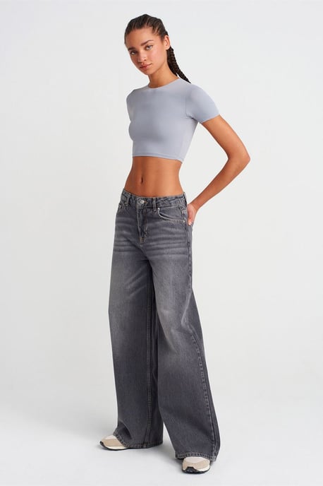 Damen Slim Fit Crop T-Shirt - Image 4