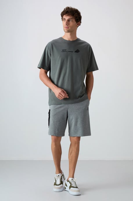 Oversized Baumwoll-Polyester Rundhalsausschnitt T-Shirt - Image 3