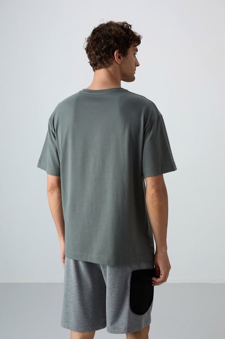 Oversized Baumwoll-Polyester Rundhalsausschnitt T-Shirt - Image 5