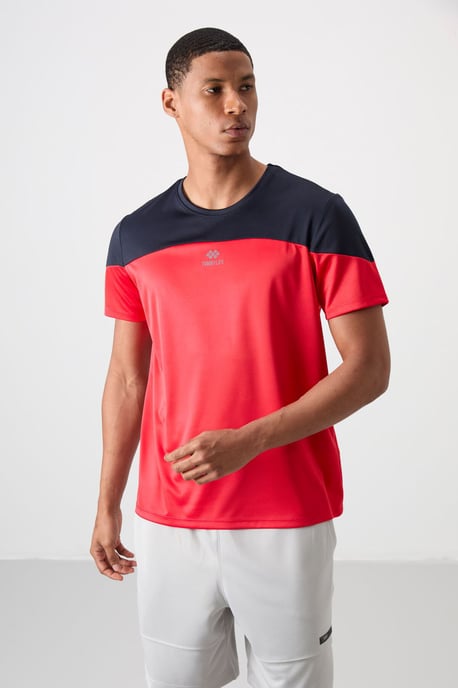 Herren T-Shirt mit Farbblockierung und Rundhalsausschnitt - Image 4