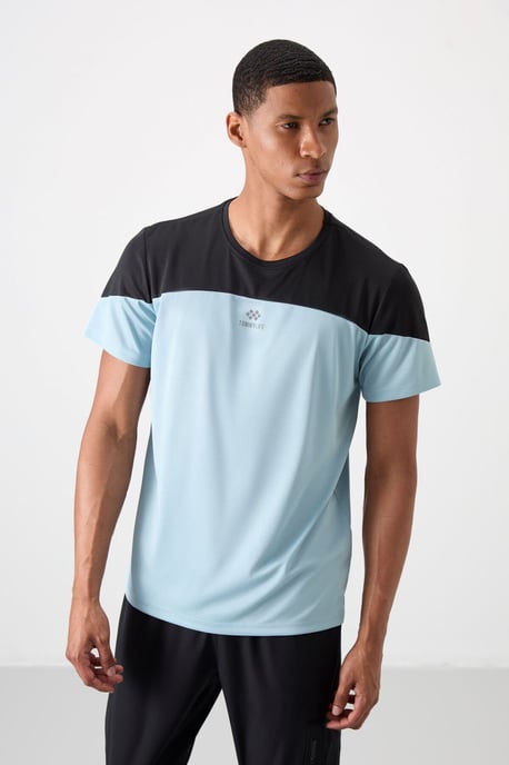 Herren T-Shirt mit Farbblockierung und Rundhalsausschnitt - Image 4