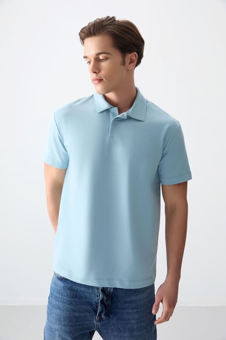 Übergroßes Polokragen-T-Shirt - Image 1
