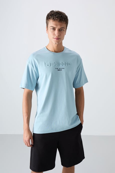 Tommy Life Oversized T‑Shirt aus Baumwoll-Polyester mit Logo - Hellblau - Image 1