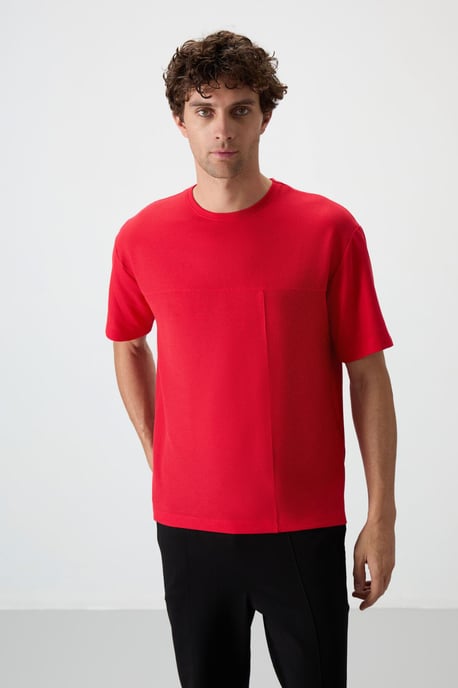 Übergrößen-Jersey-T-Shirt mit Tasche - Image 2