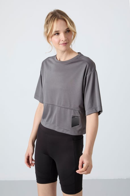 Oversized Polyester Rundhals-T-Shirt mit Tasche - Image 3