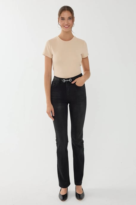 Basic T-Shirt - Image 5