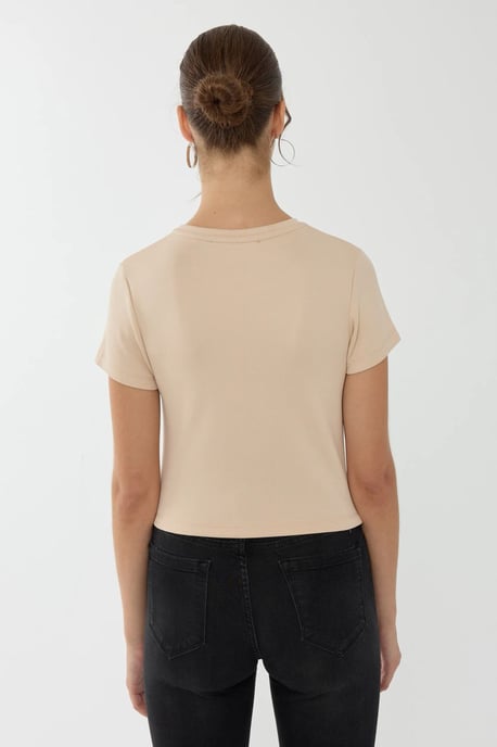 Basic T-Shirt - Image 6