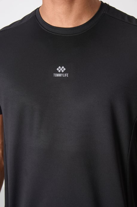 Herren Unifarbenes Rundhals-T-Shirt mit kurzen Ärmeln - Image 3