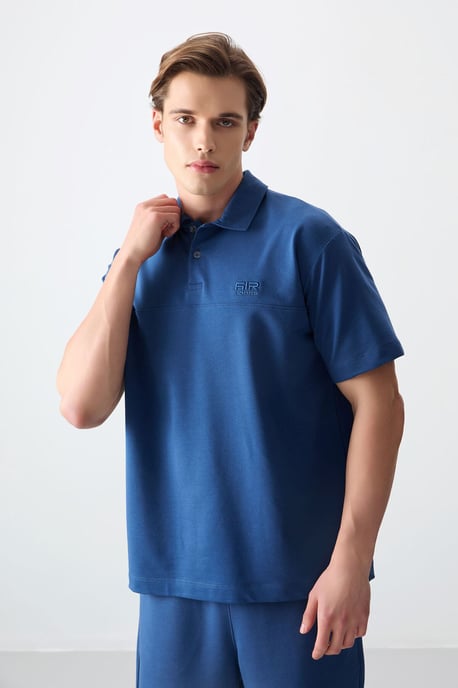 Oversized Polo-Kragen T-Shirt - Image 1