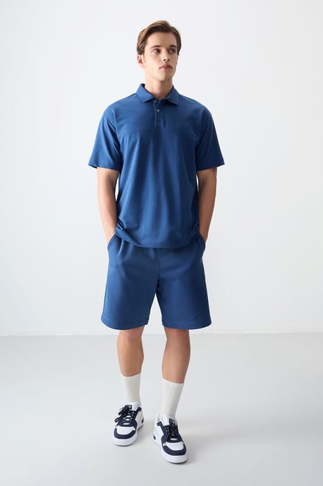 Oversized Polo-Kragen T-Shirt - Image 2