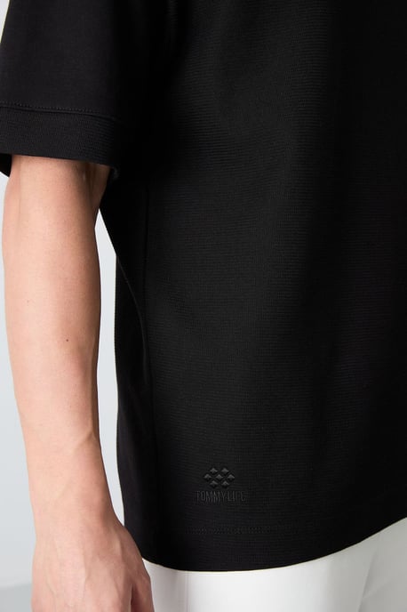 Übergroßes Kapuzen-T-Shirt mit kurzen Ärmeln - Image 5