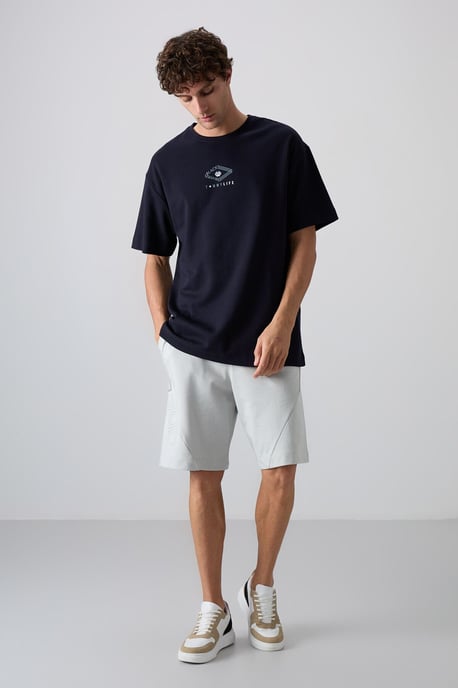 Übergröße Baumwoll-Mischung Logo T-Shirt - Image 2