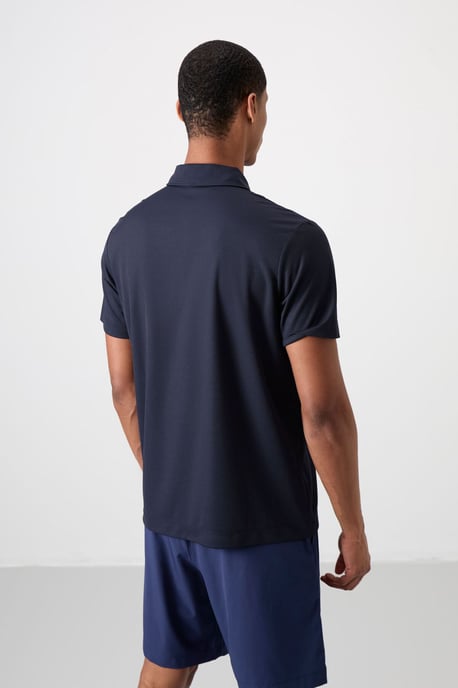 Herren Polo-Shirt mit Farbblockierung - Image 5