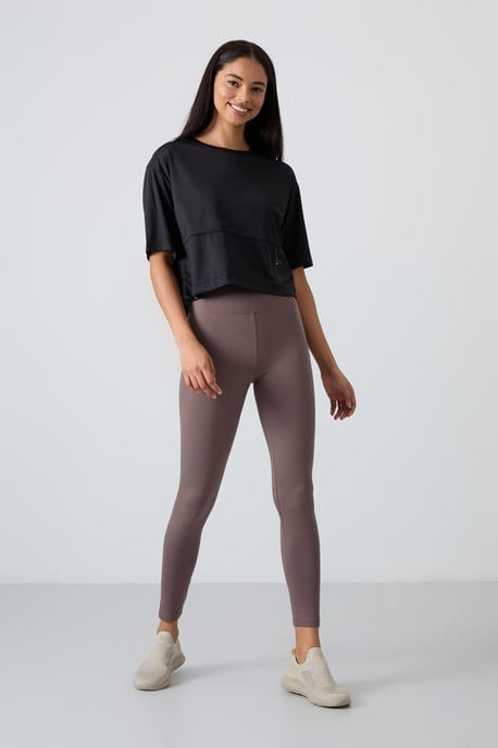 Übergroßes Polyester Crew-Neck T-Shirt mit Tasche - Image 3