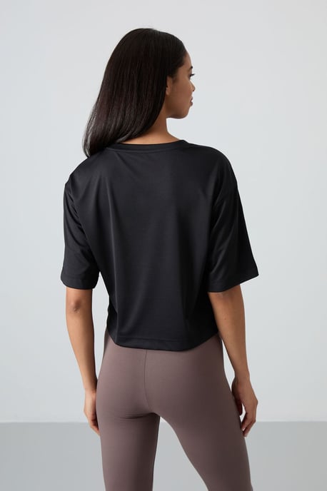 Übergroßes Polyester Crew-Neck T-Shirt mit Tasche - Image 5