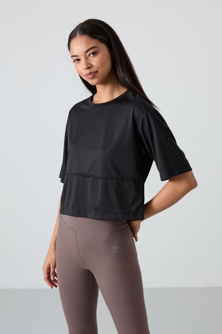 Übergroßes Polyester Crew-Neck T-Shirt mit Tasche - Image 6