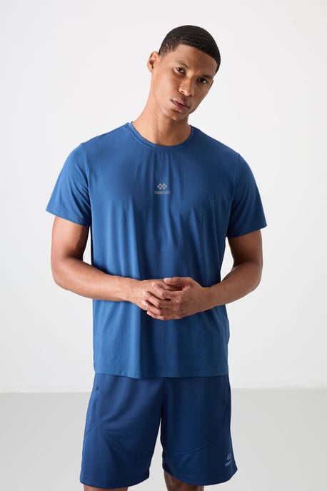 Herren T-Shirt mit Logo-Patch und kurzen Ärmeln - Image 5