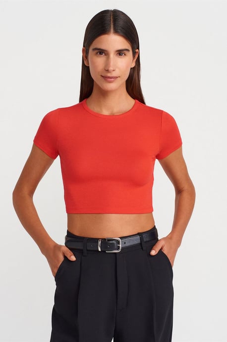 Damen Crop Slim-Fit Rundhals-T-Shirt - Image 2