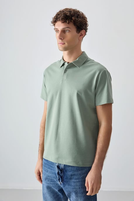 Übergroßes Polo-Kragen T-Shirt - Image 4