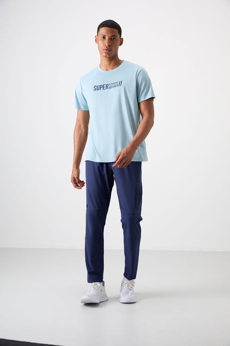Herren T-Shirt mit Druck und Rundhalsausschnitt - Image 2