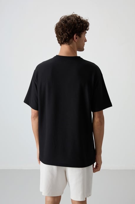 Übergroßes Rundhals-T-Shirt - Image 6