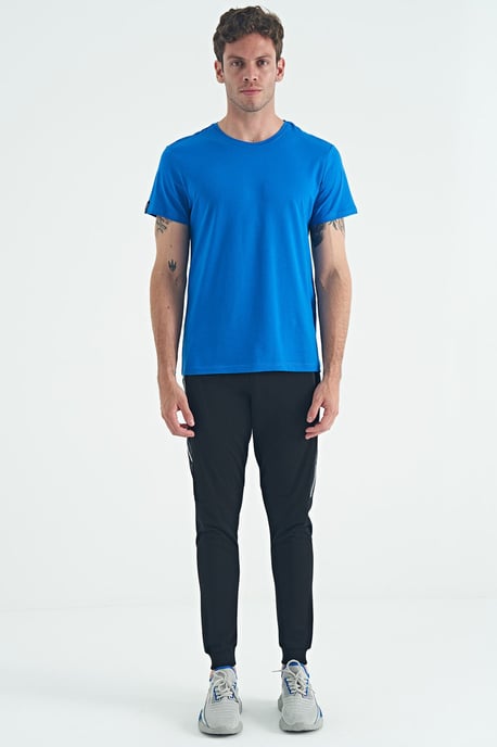 Herren Baumwoll-Elastan T-Shirt mit Rundhalsausschnitt - Image 2