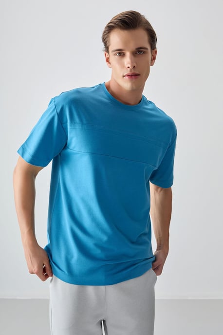Übergroßes Rundhals-T-Shirt - Image 4