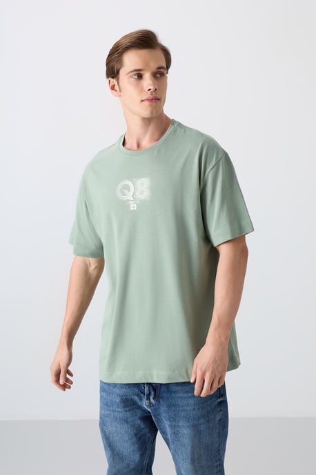Übergrößtes T-Shirt mit bedrucktem Logo und Rundhalsausschnitt - Image 4