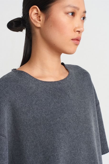 Damen Lockere Passform Crew-Neck T-Shirt - Image 4