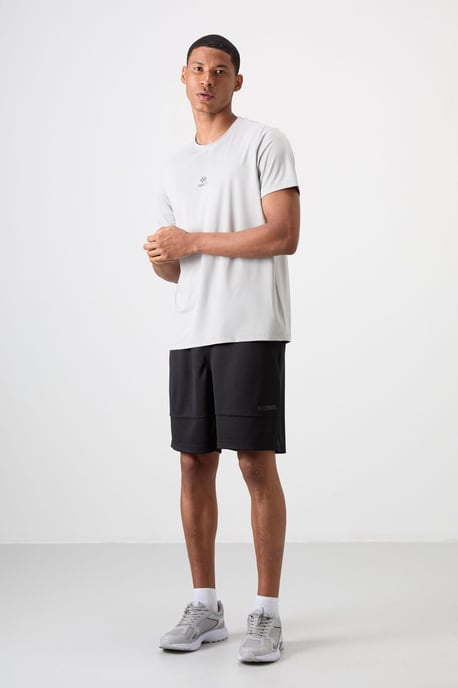 Herren T-Shirt mit Logo-Patch und kurzen Ärmeln - Image 2