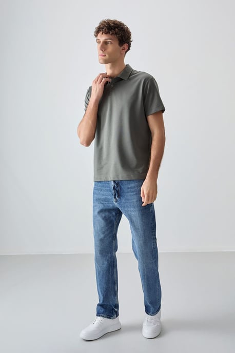 Oversized Polo-Kragen T-Shirt - Image 4