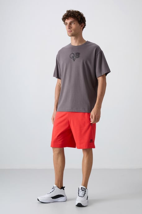 Übergroßes bedrucktes Logo T-Shirt mit Rundhalsausschnitt - Image 2