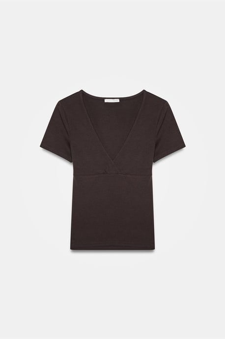 Figurbetontes V-Ausschnitt T-Shirt mit kurzen Ärmeln - Image 5