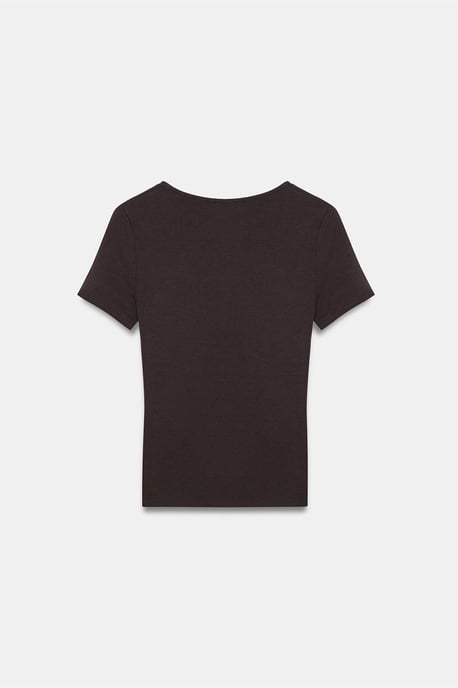 Figurbetontes V-Ausschnitt T-Shirt mit kurzen Ärmeln - Image 6