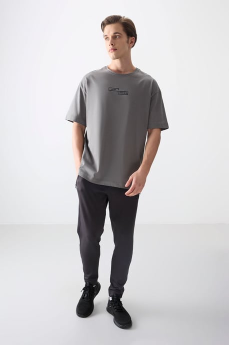 Übergroßes bedrucktes Baumwoll-T-Shirt - Image 4