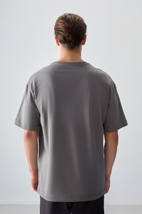 Übergroßes bedrucktes Baumwoll-T-Shirt - Image 5