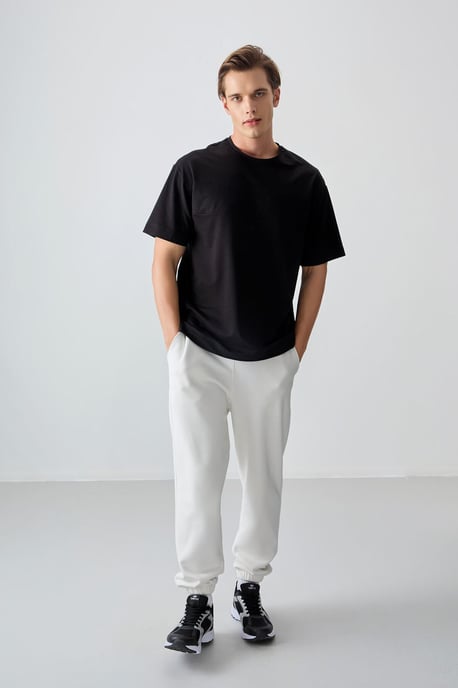 Übergroßes Rundhals-T-Shirt - Image 4