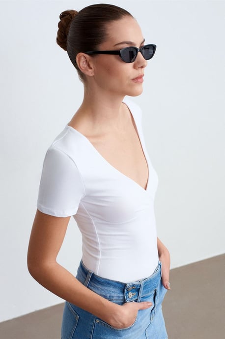Figurbetontes V-Ausschnitt Kurzarm-T-Shirt - Image 1