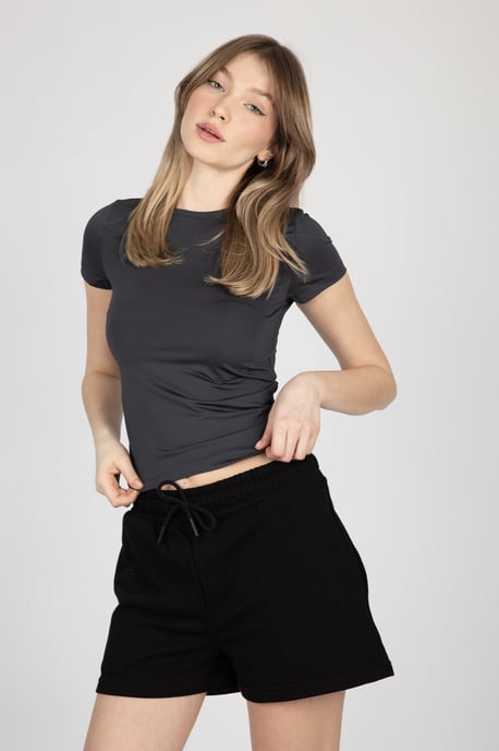 Rundhals Basic T-Shirt - Image 3
