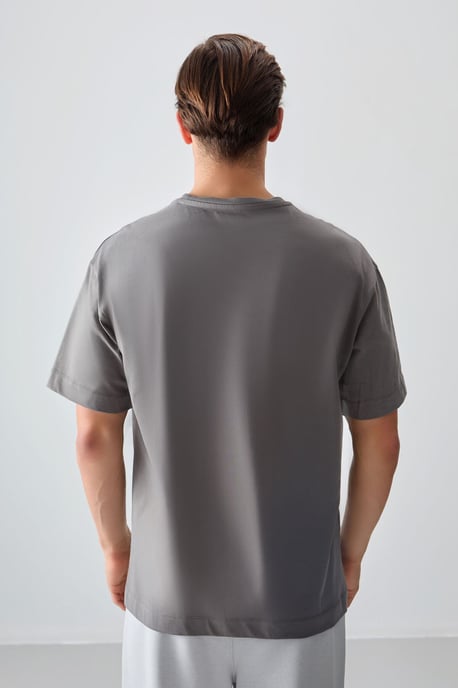Übergroßes Baumwoll-Crewneck-T-Shirt - Image 6