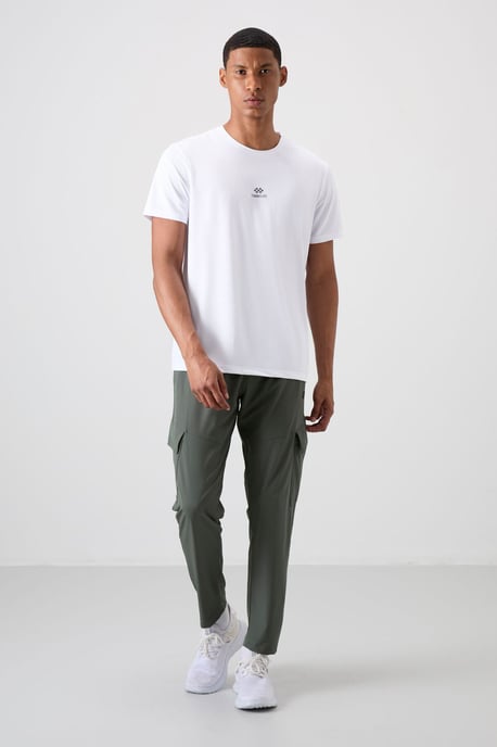 Herren T-Shirt mit Logo-Patch und kurzen Ärmeln - Image 2