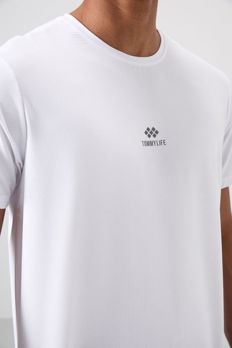 Herren T-Shirt mit Logo-Patch und kurzen Ärmeln - Image 3