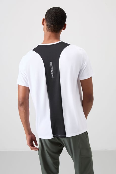 Herren T-Shirt mit Logo-Patch und kurzen Ärmeln - Image 5