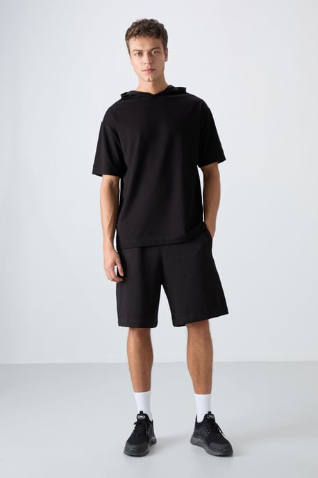 Übergroßes Kurzarm-T-Shirt mit Kapuze - Image 2