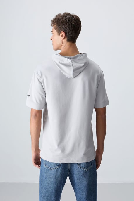 Oversized Kapuzenkurzarm-T-Shirt - Image 5